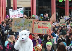 FridaysForFuture In Jena 0001